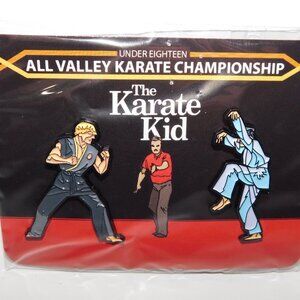 2019 Lootcrate The Karate Kid All Valley Karate Championship Daniel Johnny Pins